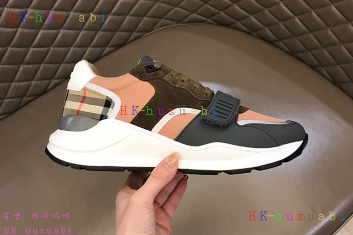 NEW 버버리 스니커즈 신상 BB 669224