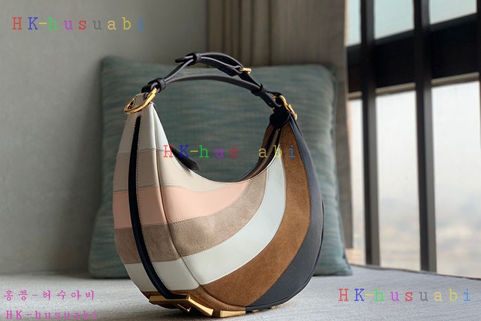 ★미러급★펜디 펜디그라피 스몰 8BR798-6
