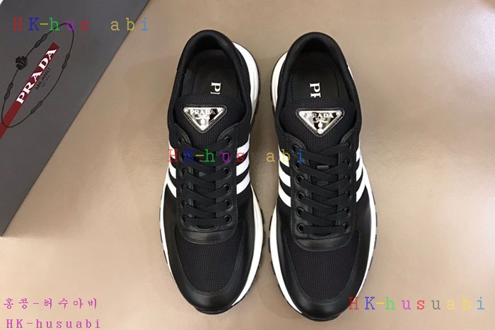 NEW 프라다 스니커즈 신상 P 671000