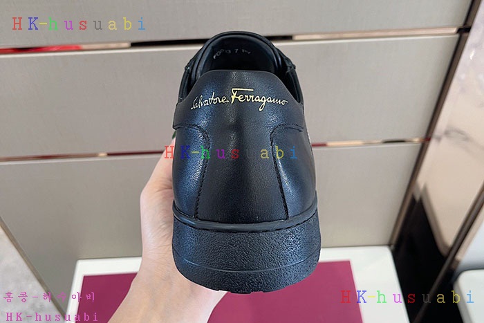 NEW 페라가모 신발 신상 F 588551
