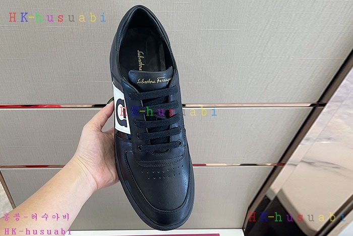NEW 페라가모 신발 신상 F 588551