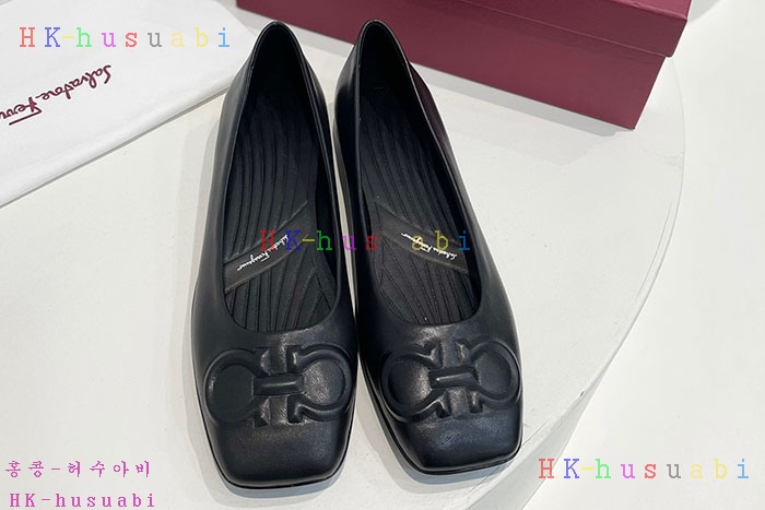 NEW 페라가모 신발 신상 F 5521141