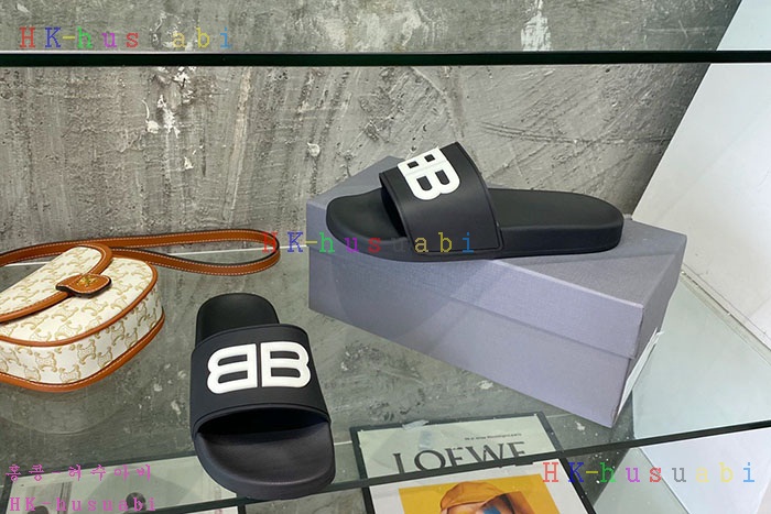 NEW  발렌시아가 신발 신상 B 1143301