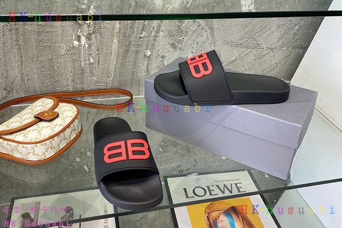 NEW  발렌시아가 신발 신상 B 1143303