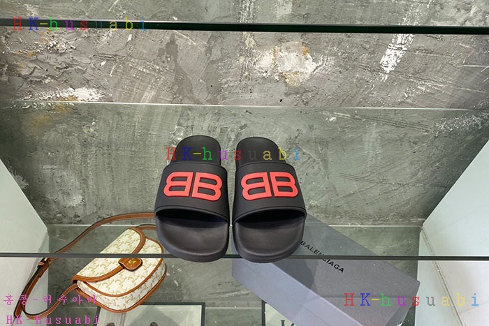 NEW  발렌시아가 신발 신상 B 1143303