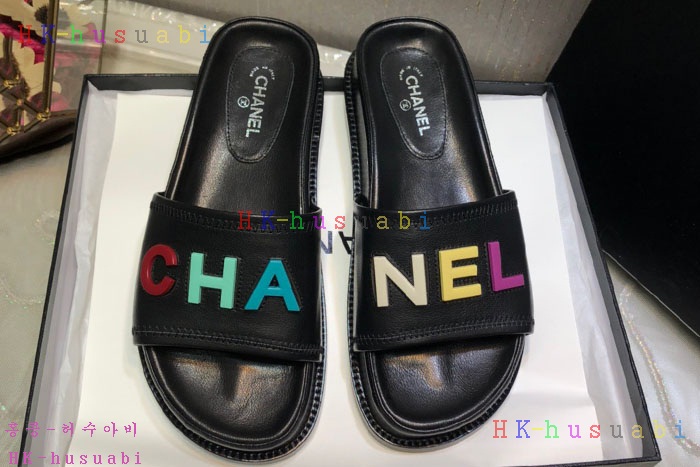 NEW 샤넬 슬리퍼 신상 C 530015
