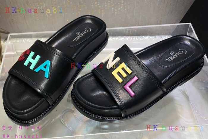 NEW 샤넬 슬리퍼 신상 C 530015