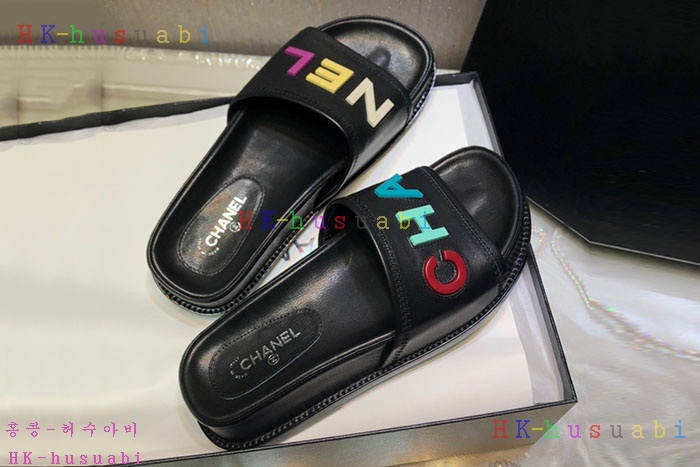 NEW 샤넬 슬리퍼 신상 C 530015
