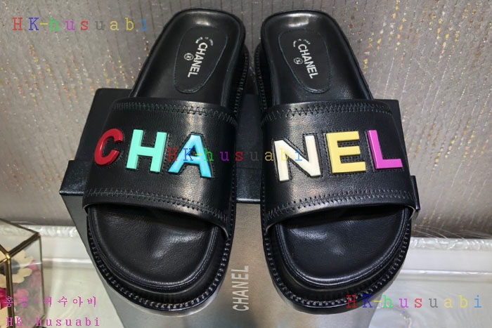 NEW 샤넬 슬리퍼 신상 C 530015