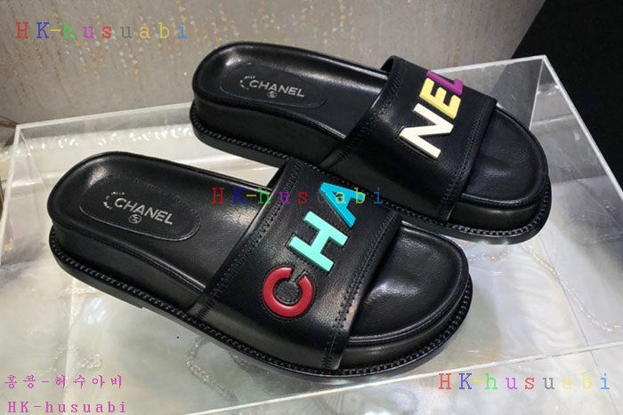 NEW 샤넬 슬리퍼 신상 C 530015