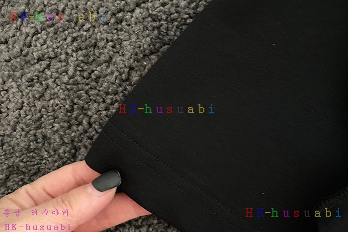 NEW 루이비통 반팔티 신상 LV 111420