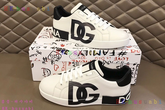 NEW 돌체앤가바나 스니커즈 신상 DG 114201