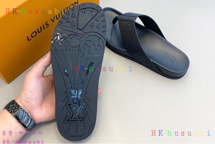 NEW 루이비통 샌들 신상 LV 527117