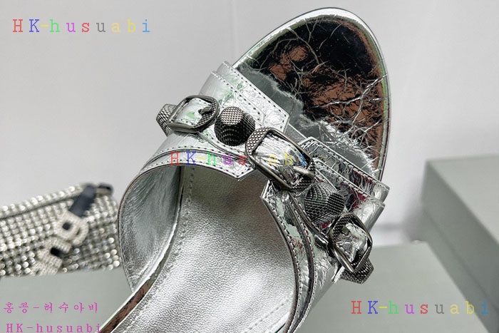 NEW 발렌시아가 샌들 신상 B 662600