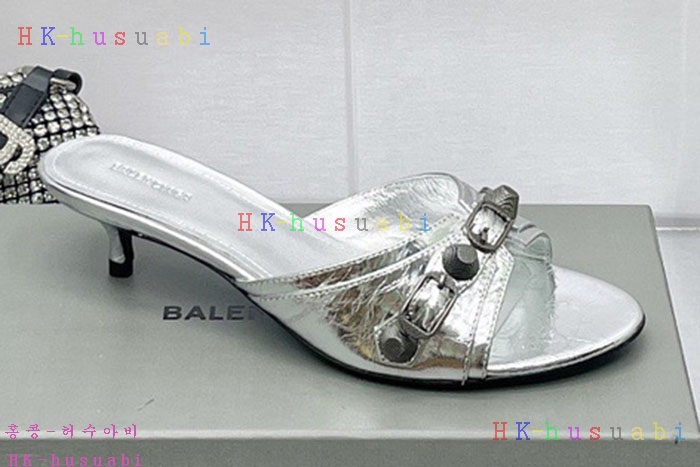 NEW 발렌시아가 샌들 신상 B 662600