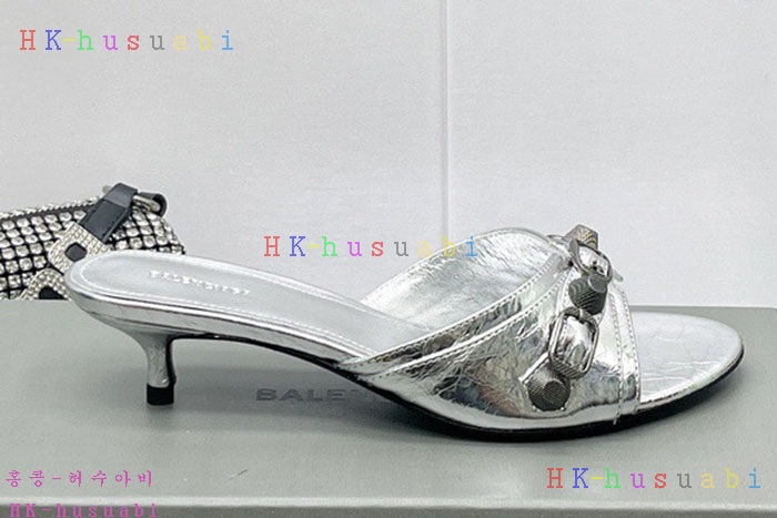 NEW 발렌시아가 샌들 신상 B 662600