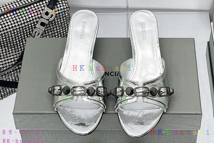 NEW 발렌시아가 샌들 신상 B 662600