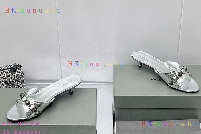NEW 발렌시아가 샌들 신상 B 662600