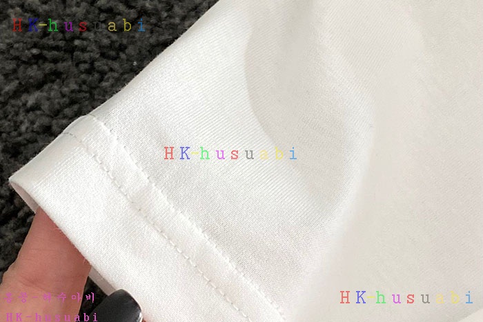 NEW 버버리 반팔티 신상 BB 1114240