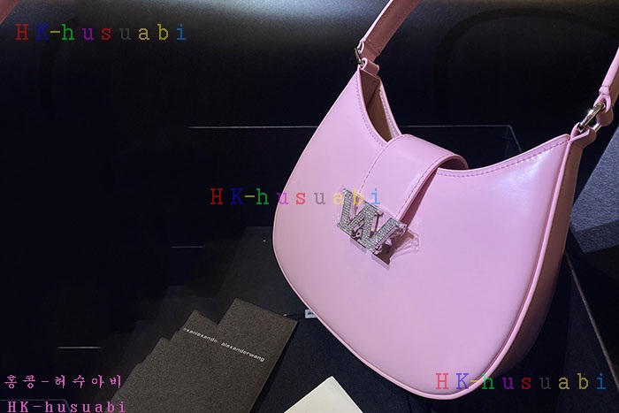 ★미러급★알렉산더 왕 W 레거시 가죽 스몰 호보 W333530 (사이즈선택