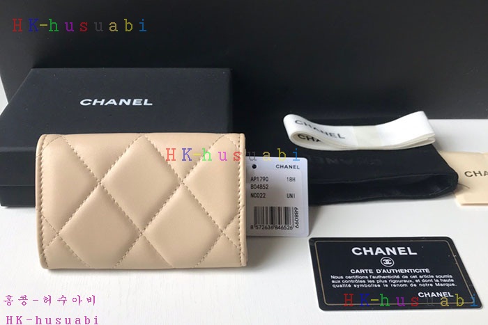 ★미러급★샤넬 19 플랩 카드 홀더 램스킨 메탈 AP1790-3