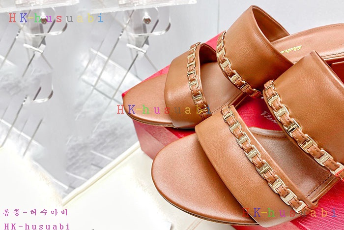 NEW  페라가모 샌들 신상 F 9992523