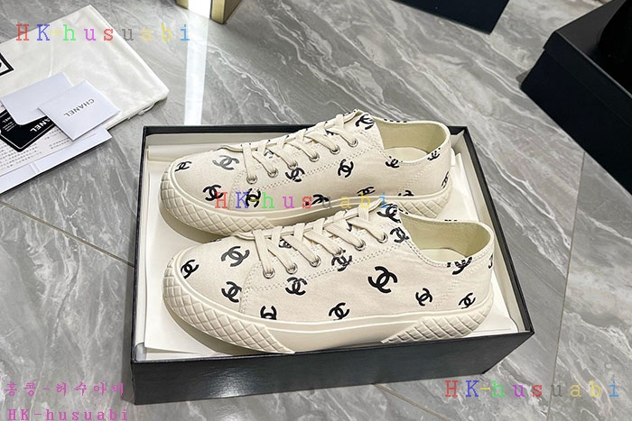 NEW 샤넬 스니커즈 신상 C 635221