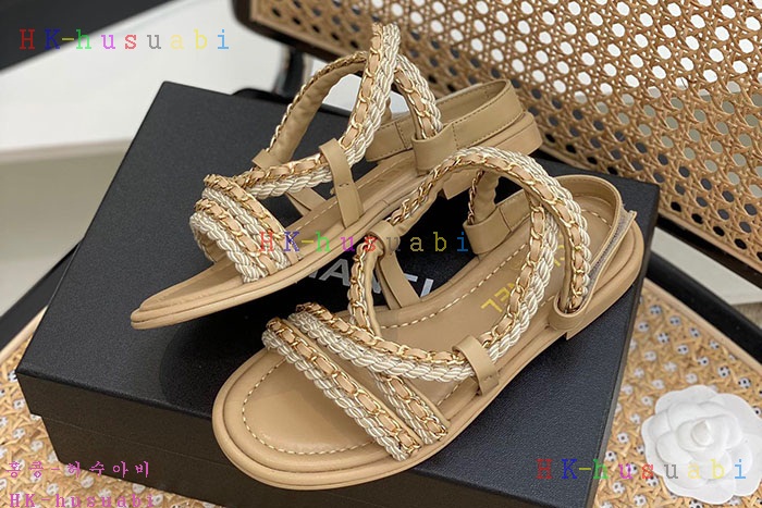 NEW 샤넬 샌들 신상 C 724410