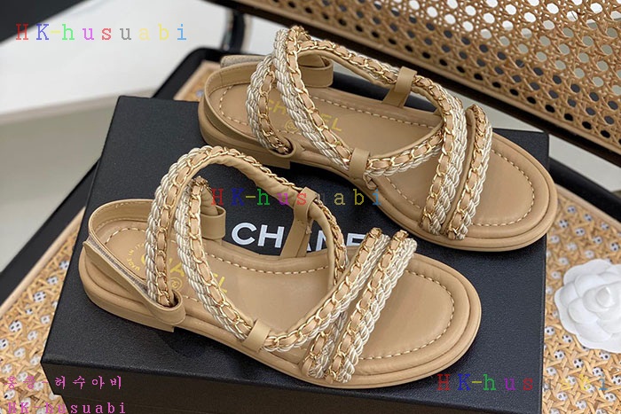 NEW 샤넬 샌들 신상 C 724410