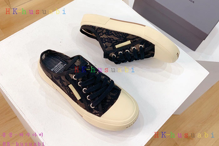 NEW 발렌시아가 신발 신상 B 222452