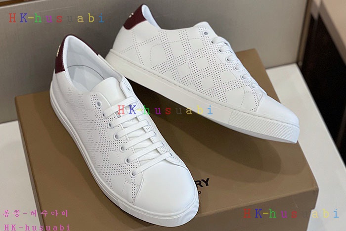 NEW 버버리 스니커즈 신상 BB 924111