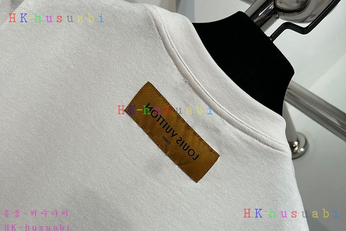 NEW 루이비통 반팔티 신상 LV 555210