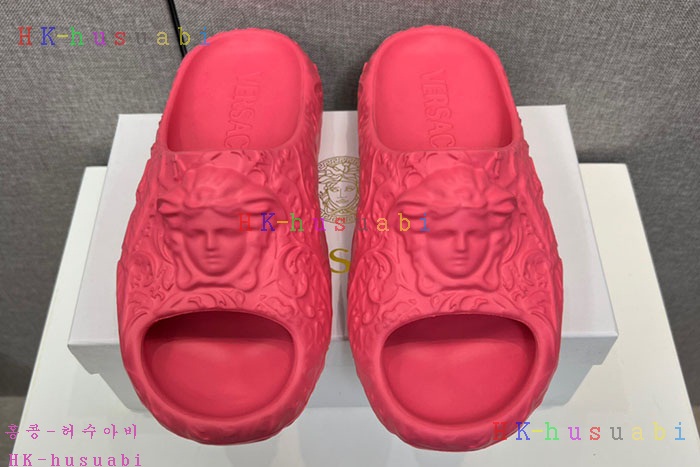 NEW 베르사체 샌들 신상 V 4241114