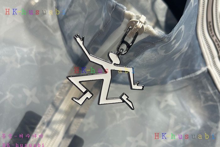 NEW 루이비통 상의 신상 LV 4488506