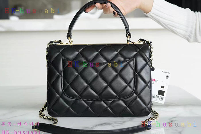 ★미러급★ 샤넬 트렌디 로고  탑핸들 플랩백 A92236