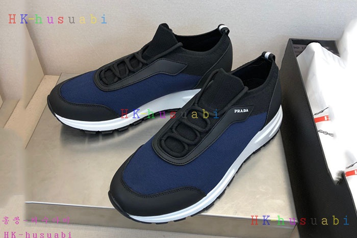 NEW 프라다 스니커즈 신상 P 55300