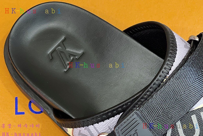NEW 루이비통 샌들 신상 LV 3055011