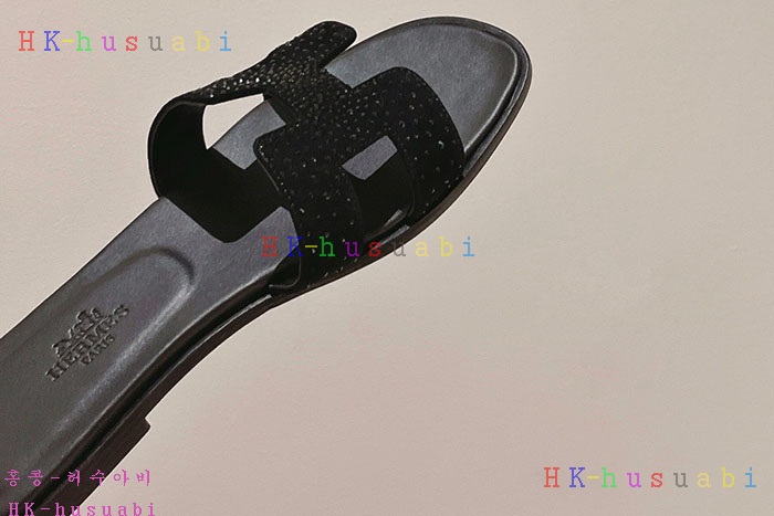 NEW 에르메스 샌들 신상 H 524128
