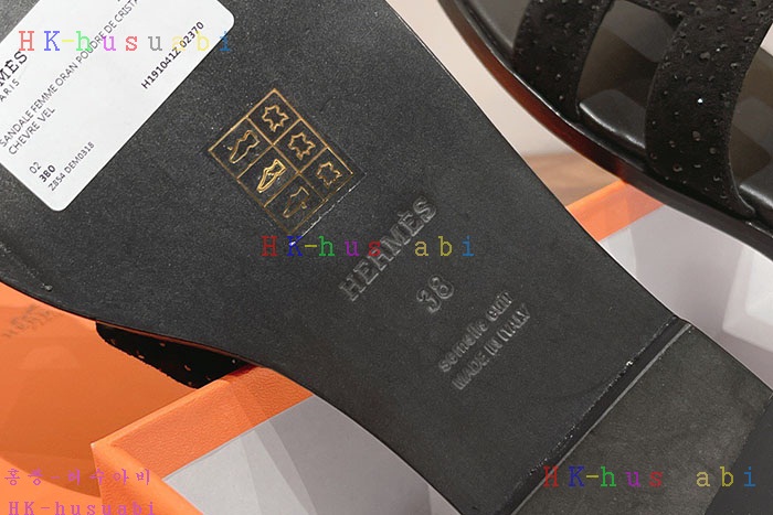 NEW 에르메스 샌들 신상 H 524128