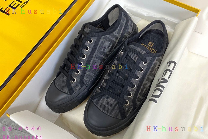 NEW 펜디 신발 신상 FD 824703