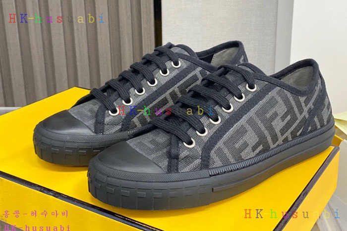 NEW 펜디 신발 신상 FD 824703