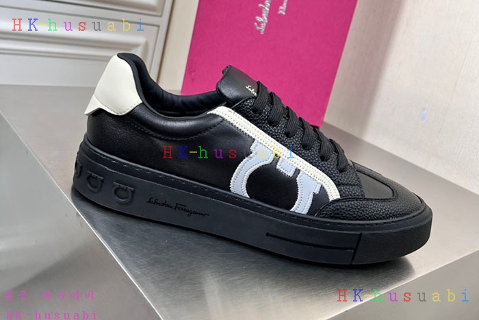 NEW 페라가모 스니커즈 신상 F 635012