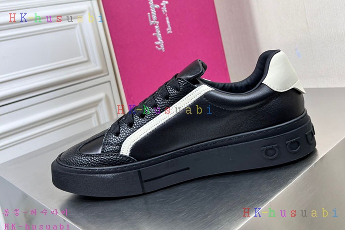 NEW 페라가모 스니커즈 신상 F 635012