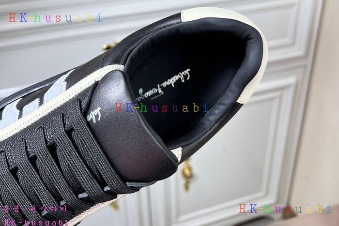 NEW 페라가모 스니커즈 신상 F 635012