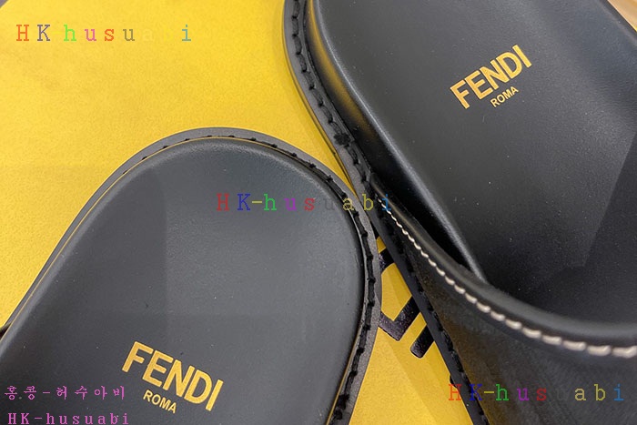 NEW  펜디 신발 신상 FD 9677010