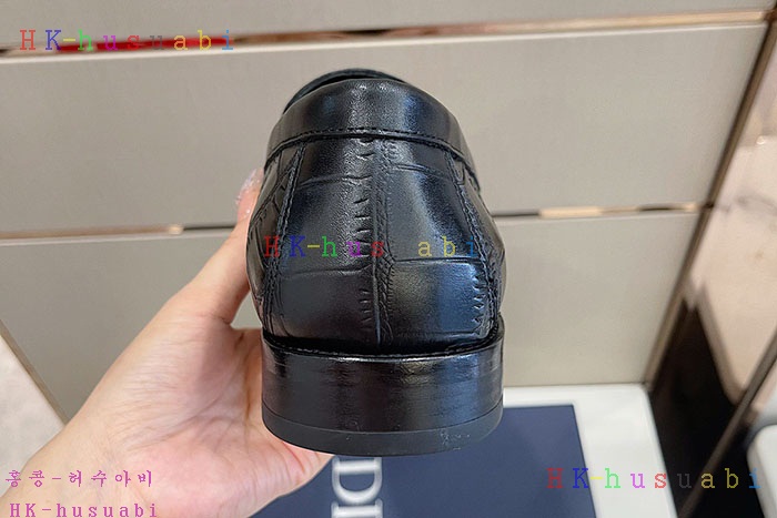 NEW 디올 신발 신상 DR 677426