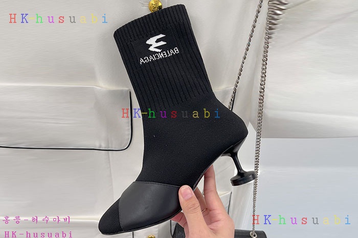 NEW 발렌시아가 신발 신상 B625003