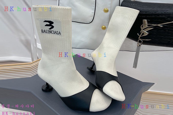 NEW 발렌시아가 신발 신상 B625004