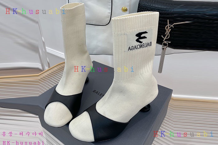 NEW 발렌시아가 신발 신상 B625004
