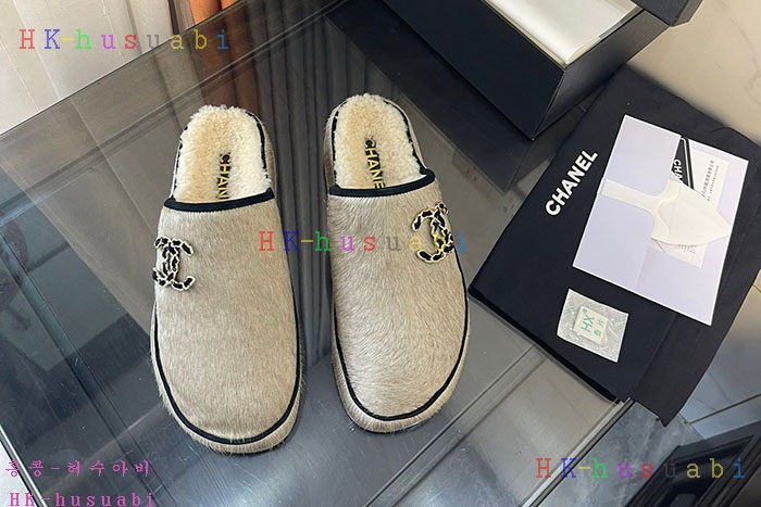 NEW 샤넬 신발 신상 C 682320